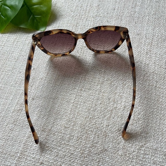 Sunglasses Bundle - Picture 4 of 5